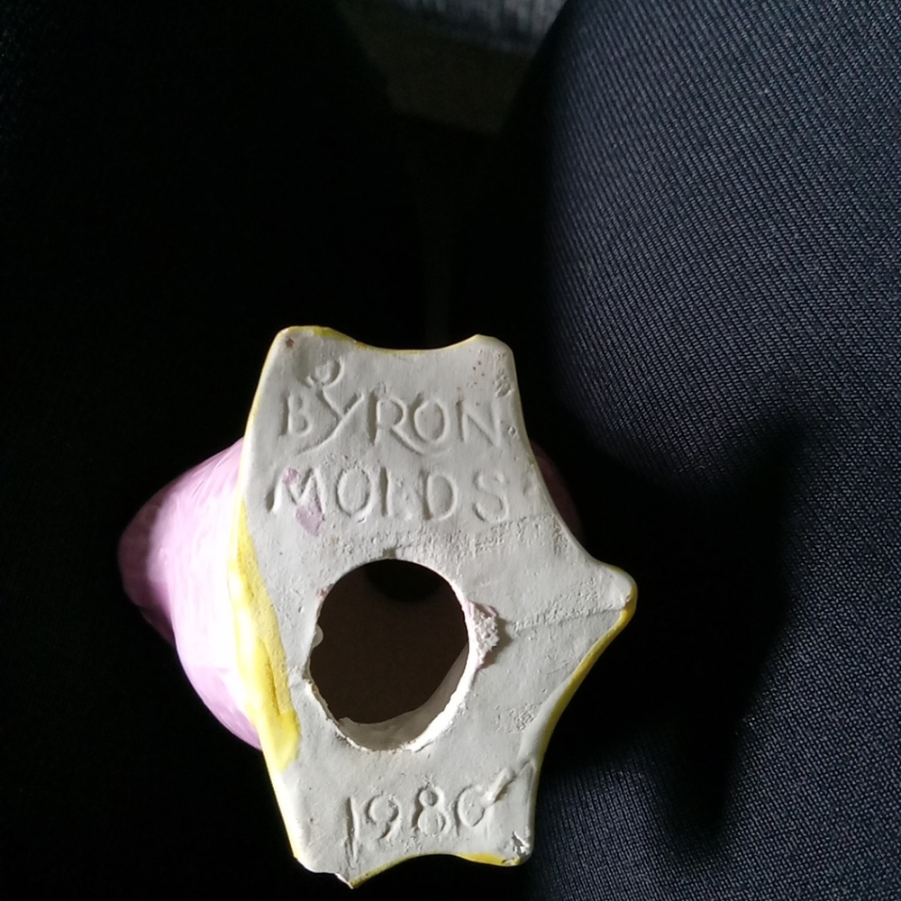 1986 Byron Molds ducks